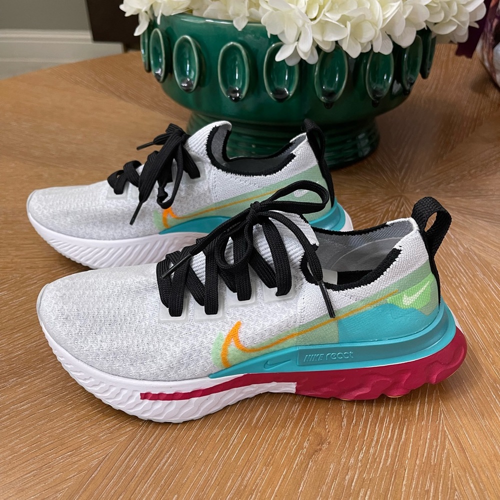 Nike women’s shoes